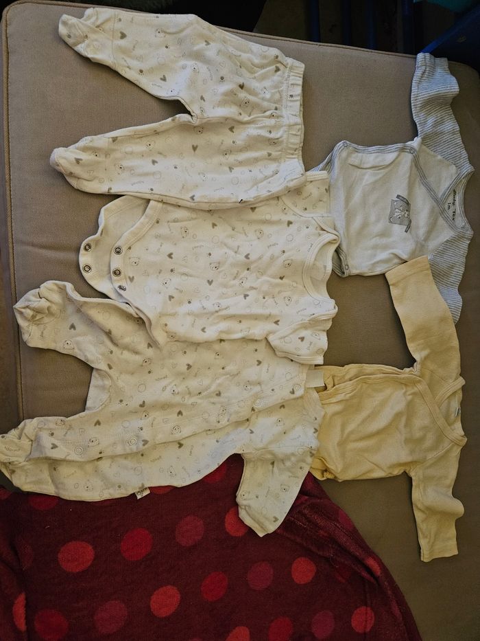 Vêtements 1 mois garçon - photo numéro 5