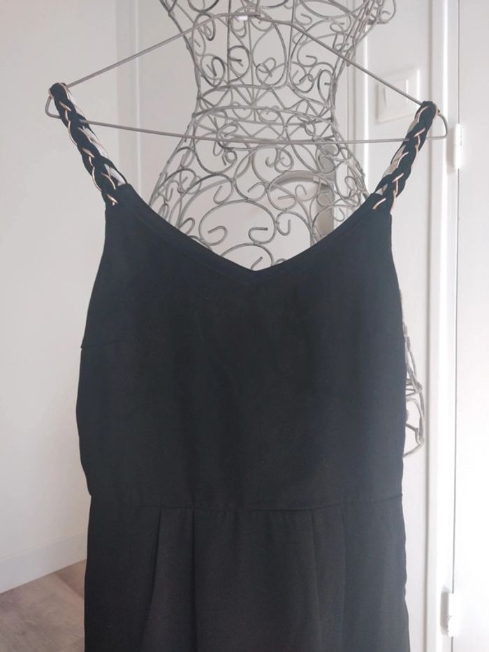 Jolie petite robe noire Only T36 - photo numéro 3