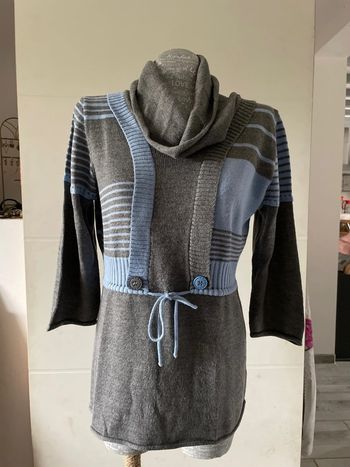 Très joli pull hiver léger femme 38