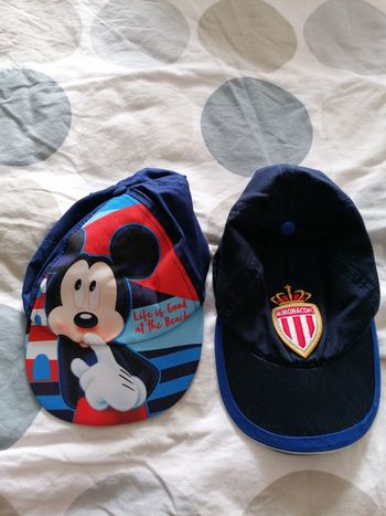 Casquettes garçon 48 et 52 cm