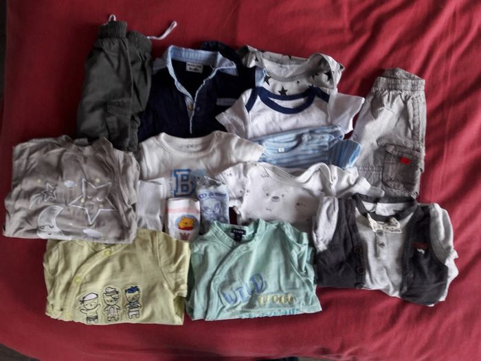 Lot de vêtements bébé garçon