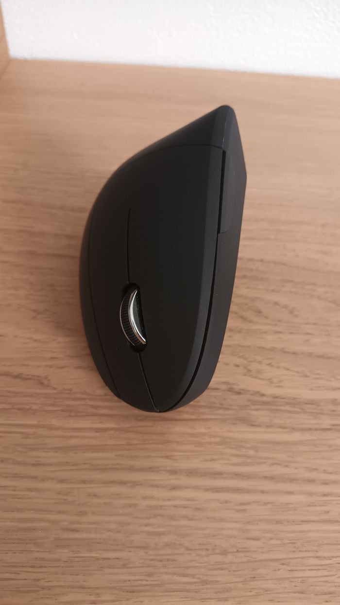 Souris ergonomique verticale sans fil NEUVE - photo numéro 3