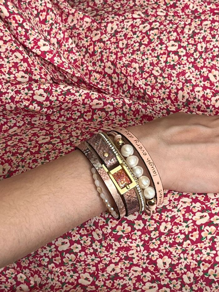 Bracelet