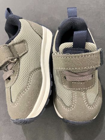 chaussures de bébé