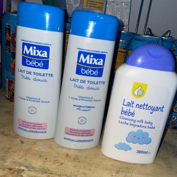 Lots nettoyage bébé et pour siège