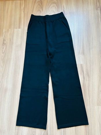 Pantalon noir uni jambes larges Boutique Indépendante Taille Unique