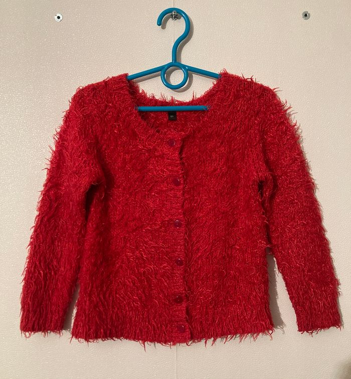 gilet boutonné en maille poilue