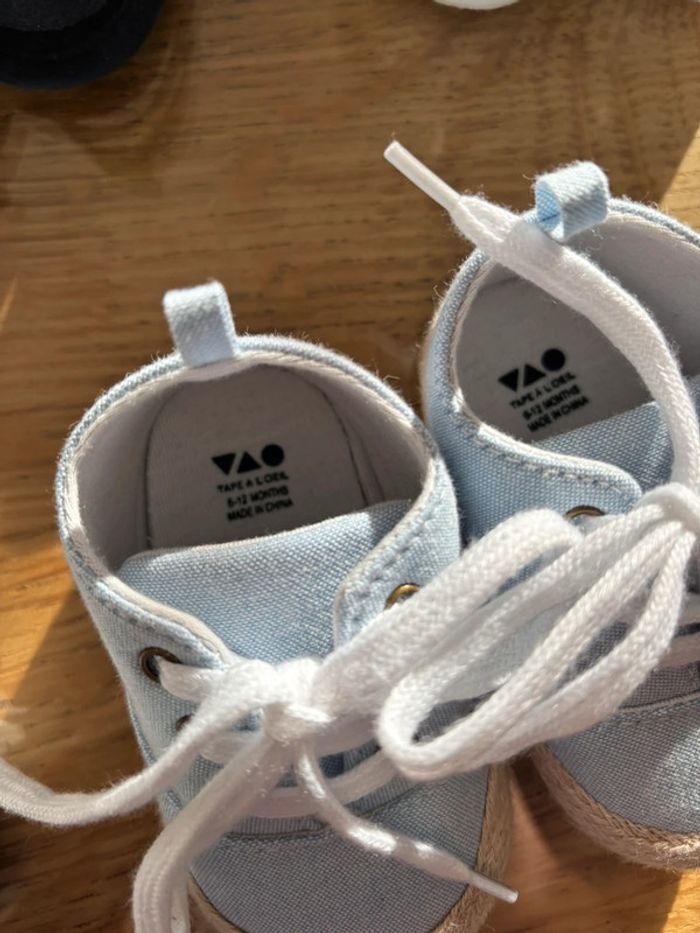 Lot 6 paires de chaussures garçon différente taille - photo numéro 2
