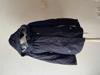 Veste, manteau, parka bleue, coupe vent marine taille M
