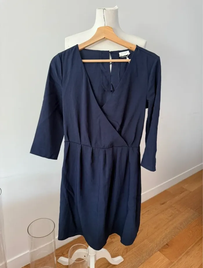 Jolie robe S/36 bleu marine