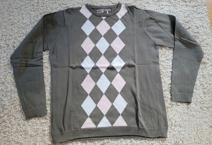 Pull fin à losanges neuf