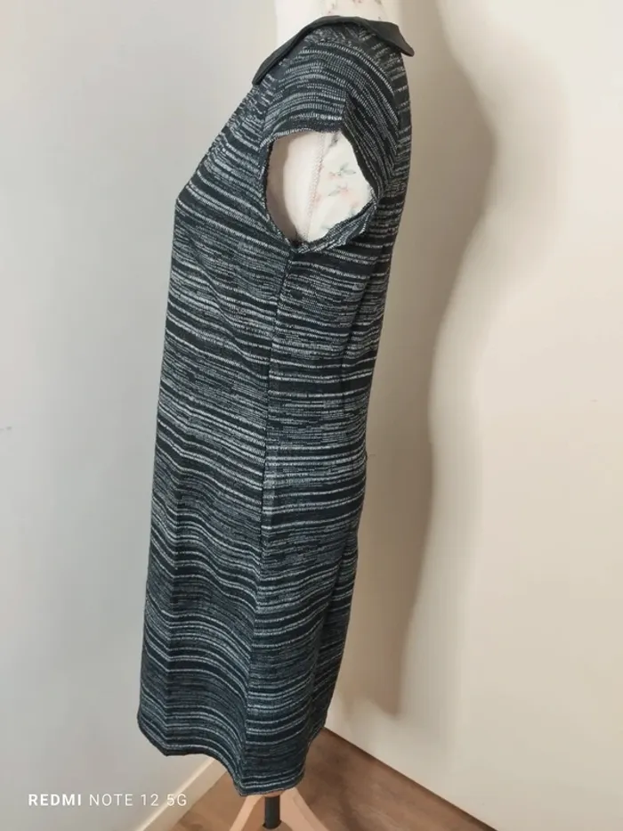 Jolie robe Mim taille L - photo numéro 2