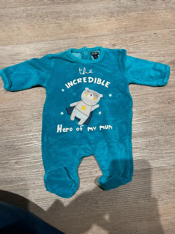 Gros lot 1 mois - photo numéro 10