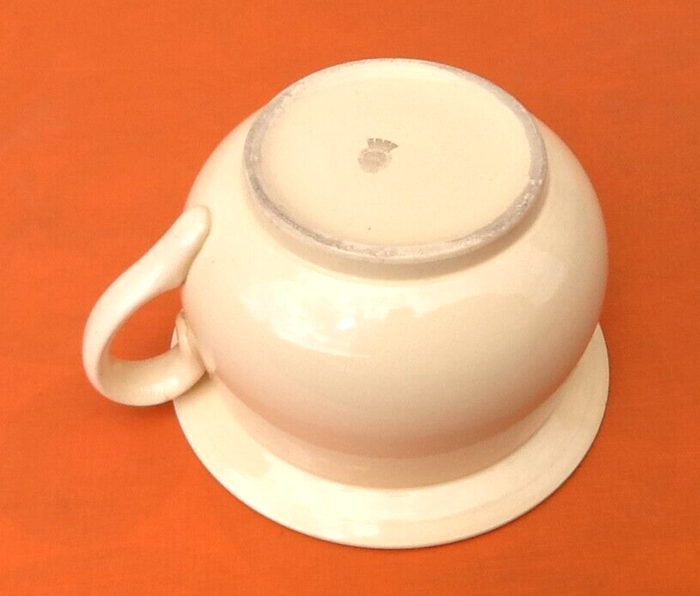 Années 1920 Vase de nuit (pot de chambre) Demi-porcelaine Badonviller France - photo numéro 3