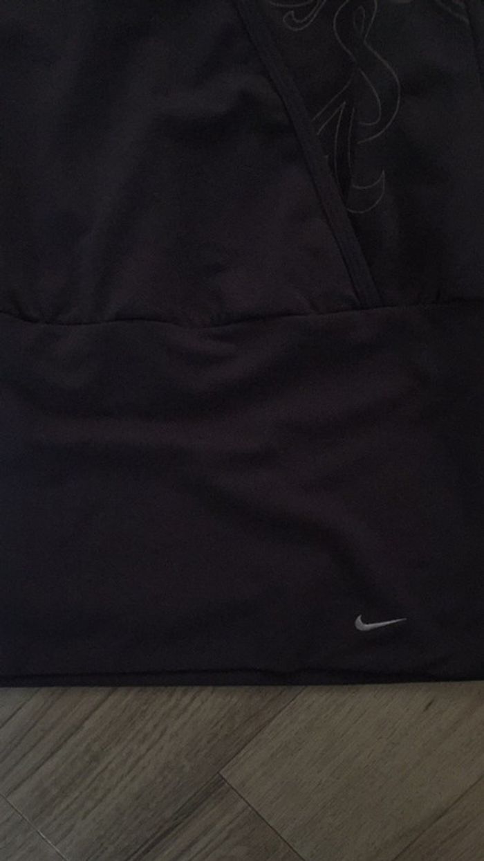 Tunique de yoga d’urnes NIKE - photo numéro 3