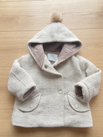 Joli manteau gris à capuche Zara 80cm