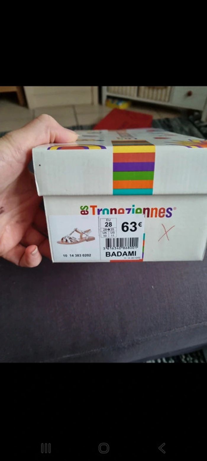 Sandales les Tropéziennes neuves taille 28 - photo numéro 9