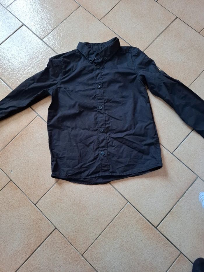 Chemise noir - photo numéro 2
