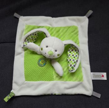 Doudou Lapin carre plat vert et blanc - Pois - oiseau - Nicotoy