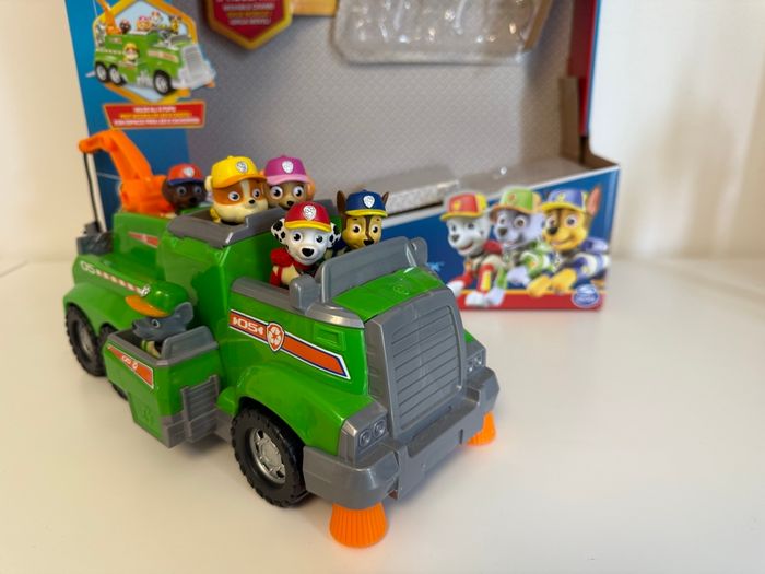 Pat patrouille total team camion rocky poubelle recyclage avec 6 chiens figurines et emballage - photo numéro 3