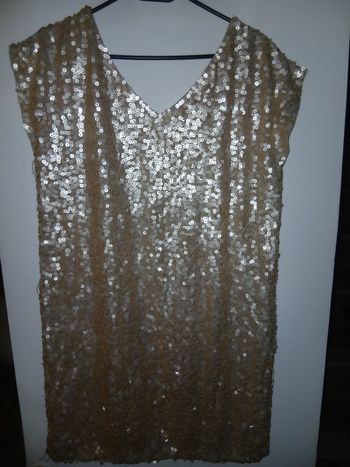 Robe à sequins