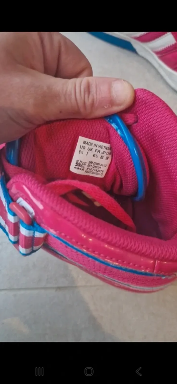 Basket adidas fushia taille 40.5 tres bon etat - photo numéro 4