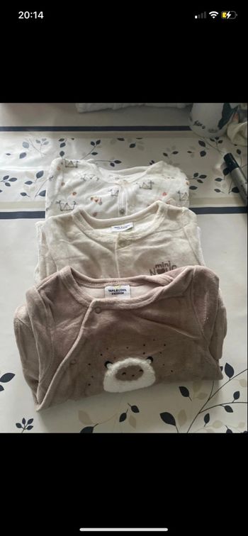 Lot 17 pyjama fille 3 mois
