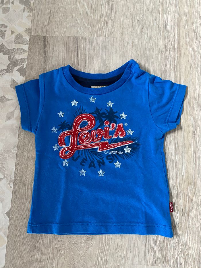 T shirt levi’s 6 mois