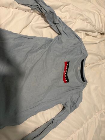 sweat-shirt