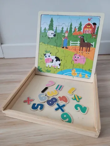 Jouet en bois tableau magnétique