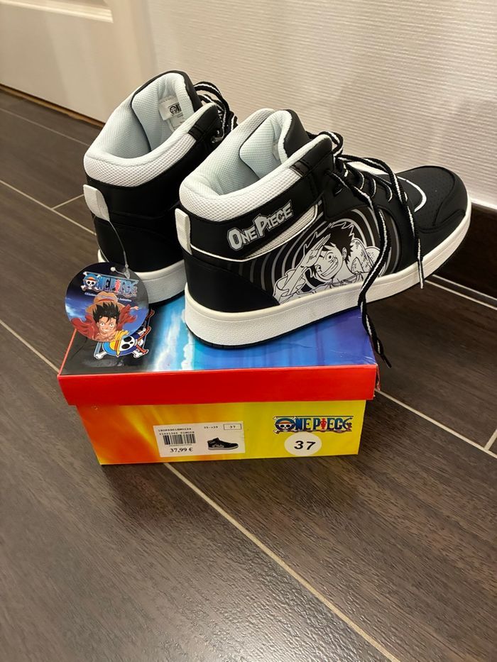 Chaussures OnePiece neuves