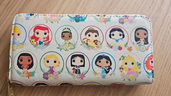 Ensemble Loungefly POP Princesses Disney - photo numéro 5