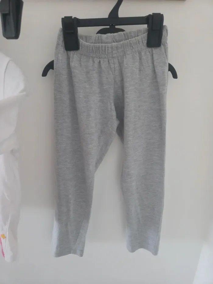 Pyjama bisounours 4ans - photo numéro 5
