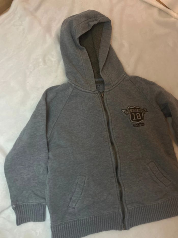 Gilet / pull garçons