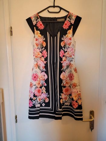 Robe col V habillé taille S