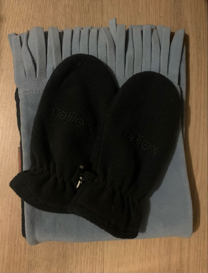 Écharpe isotoner et gant moufle 6/8ans reflex matière polaire couleur bleu marine bleu ciel