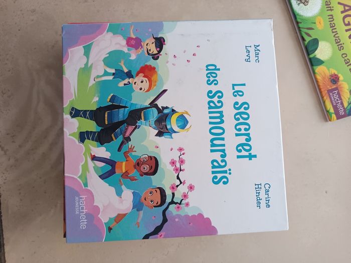 Lot de 9 livres hachette - photo numéro 5