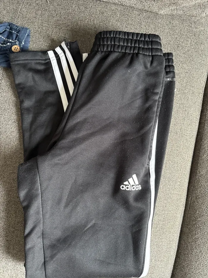 Jogging noir adidas taille M