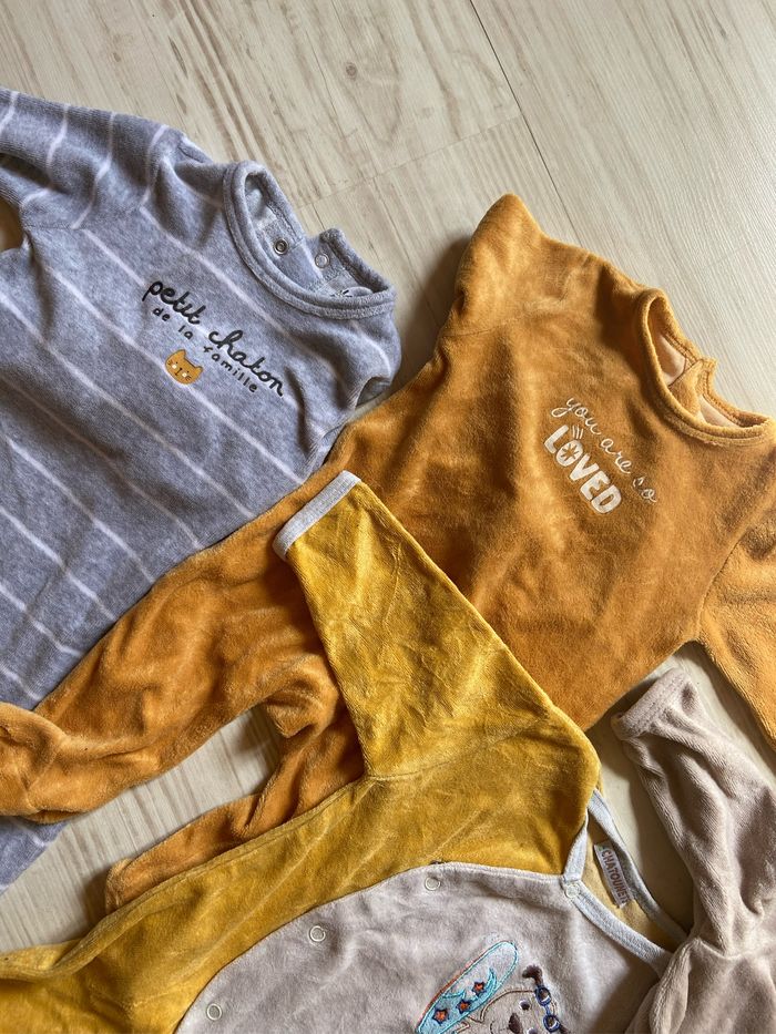 Pyjamas - photo numéro 2