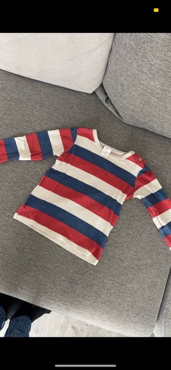 T-shirt à rayure garçon