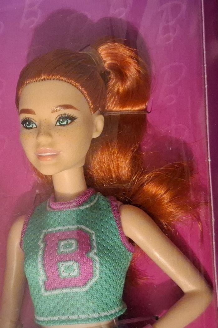 Barbie ado neuve pompom girl