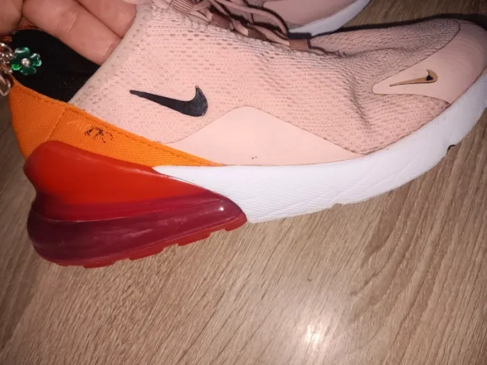 Baskets Nike Air Max 270 – Taille 36,5 - photo numéro 6