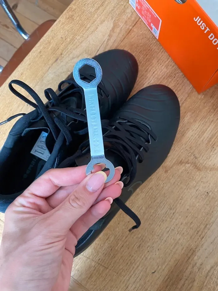 Crampons de foot Nike - photo numéro 5