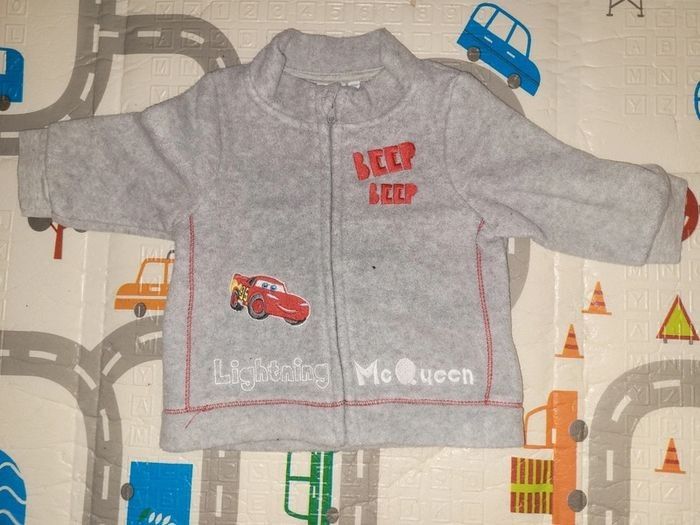 Lot de gilets/ veste garçon 12 mois - photo numéro 3