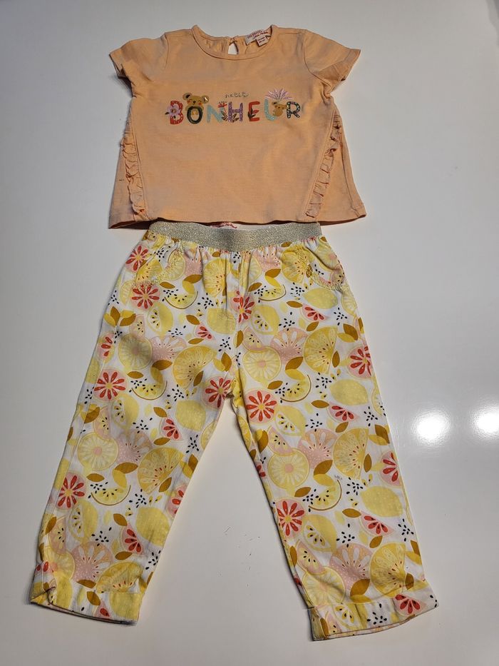 Ensemble 18 mois avec légères marques DPAM