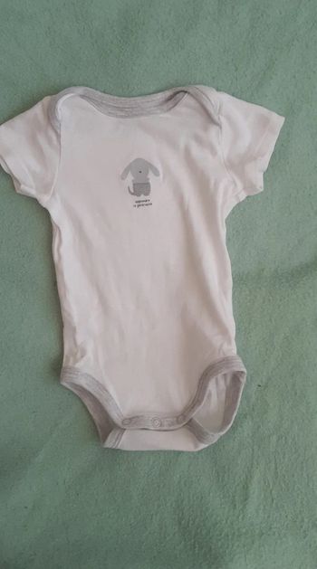 Bodie 6mois 68cm