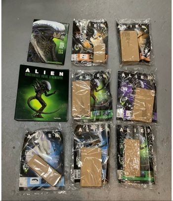 Lot alien pour construire sont xenomorphe