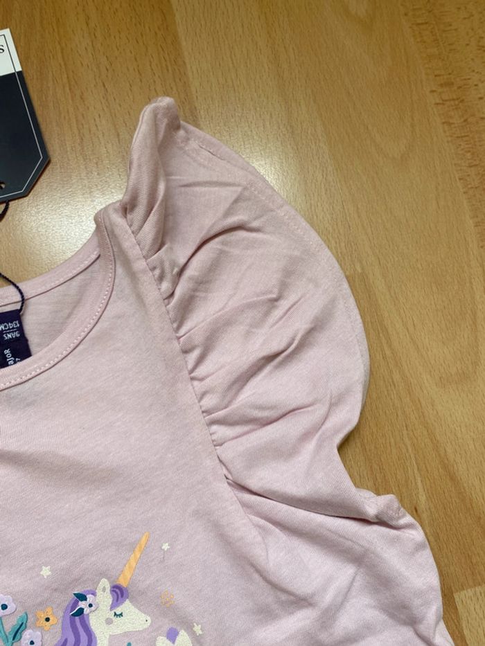 Tee shirt gilet et jupe - photo numéro 3