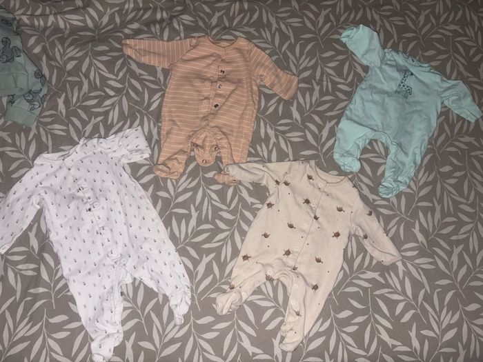 Vends un lot complet vêtements bébé garçon – taille 1 mois (50/56) - photo numéro 2