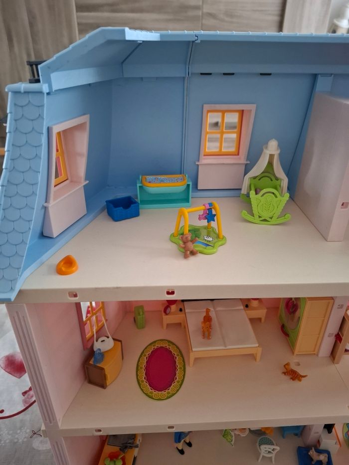 Grande maison rose Playmobil Dolhouse complète - photo numéro 6